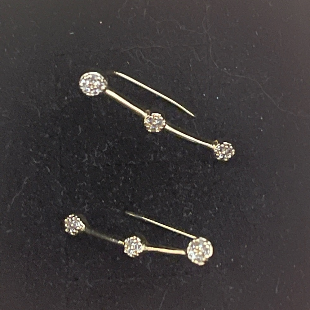 Elegant Gold and crystal Women's climbing Earrings